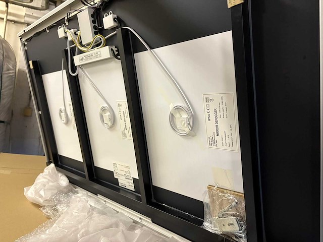 Geberit - xeno2 - verwarmde & verlichte spiegel (50x) - afbeelding 9 van  14