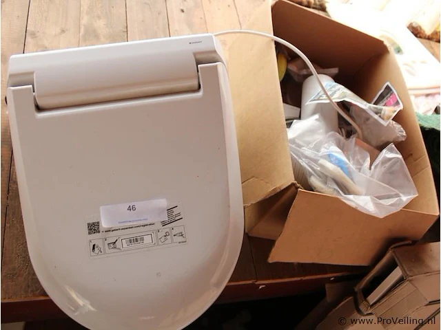 Geberit aquaclean sela toilet - afbeelding 2 van  3