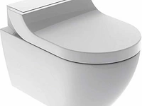 Geberit aquaclean tuma classic douchewc wand spoelrandloos glans wit - afbeelding 3 van  6