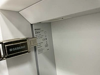 Geberit badkamerkast/medicijnkast met spiegels en verlichting - afbeelding 4 van  4