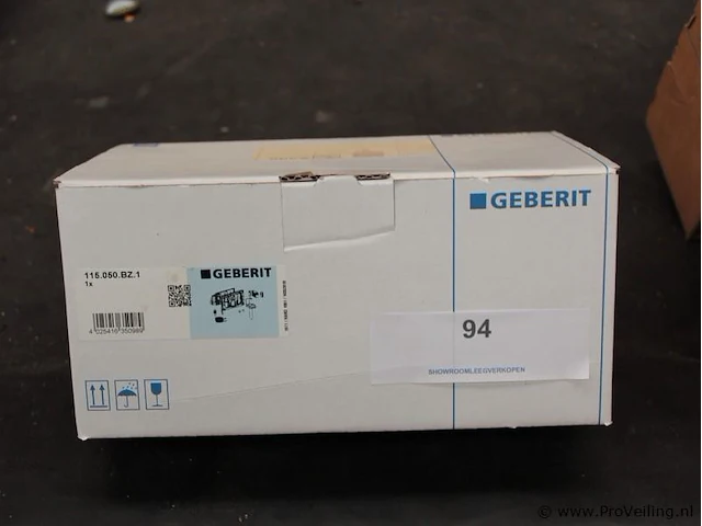 Geberit bedieningsplaat met geurafzuiging - afbeelding 4 van  5