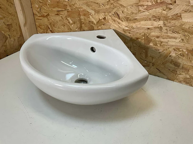 Geberit e-con rond hoekfontein (5x) - afbeelding 1 van  6