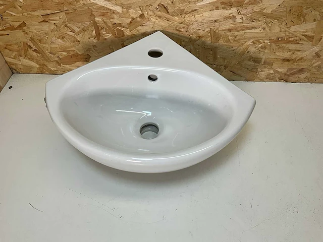 Geberit e-con rond hoekfontein (5x) - afbeelding 3 van  6