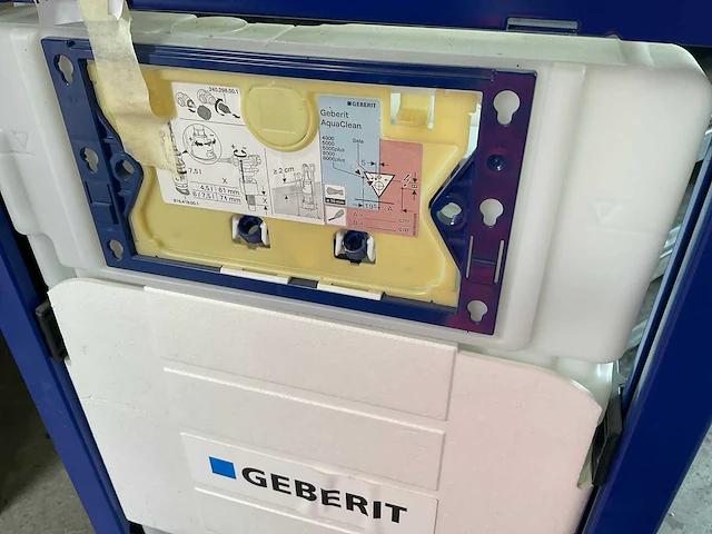 Geberit up320 inbouwreservoir - afbeelding 2 van  4