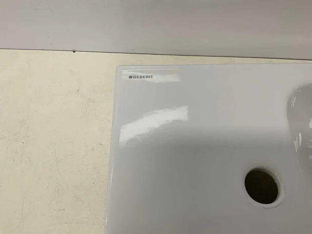 Geberit wastafel - afbeelding 4 van  4