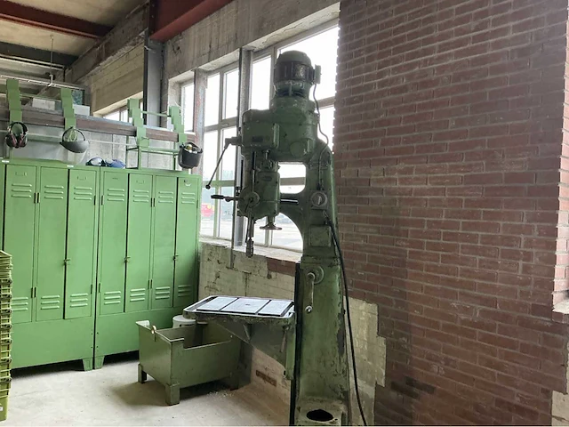 Gebr. reinhold gera, georg stenzel berlin kolomboormachine met machinebankklem - afbeelding 4 van  26