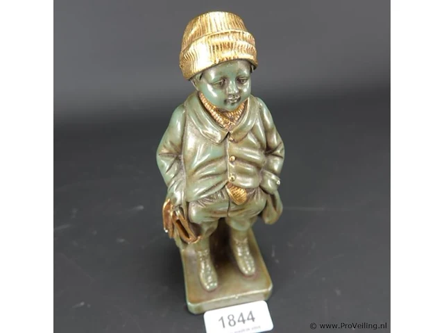 Gebroeders van paridon sculptuur jongetje paridur - afbeelding 2 van  5