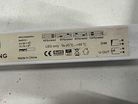 Gebruikte led strip inclusief voorschakelapparaat en kunststof kap (80x) - afbeelding 2 van  10