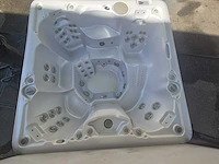 Gecko 6 persoons amerikaans jacuzzi en buitenspa - afbeelding 7 van  12