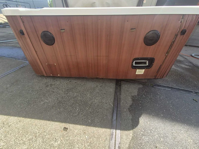 Gecko 6 persoons amerikaans jacuzzi en buitenspa - afbeelding 12 van  12