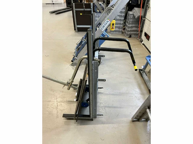 Geda - 2022 - standard 200 - ladderlift - afbeelding 2 van  10