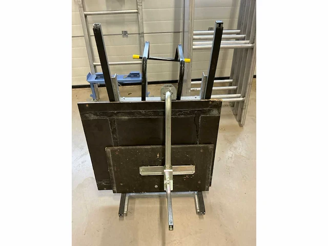 Geda - 2022 - standard 200 - ladderlift - afbeelding 8 van  10