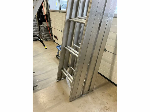 Geda - 2022 - standard 200 - ladderlift - afbeelding 10 van  10