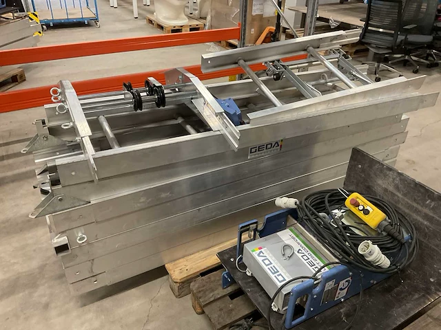 Geda - lift 250 comfort 14m - ladderlift - afbeelding 3 van  8