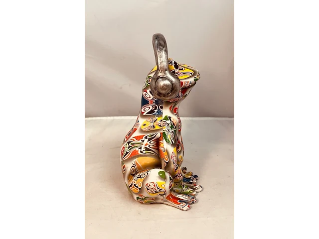 Gedecoreerd kikker sculptuur - afbeelding 2 van  5