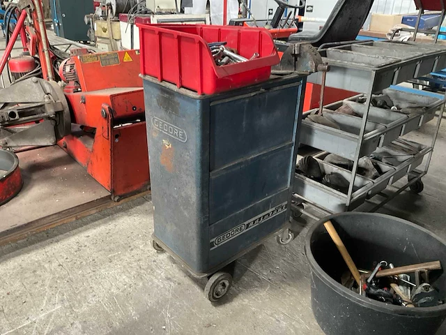 Gedore adjutant 1580 gereedschapswagen en divers - afbeelding 2 van  6