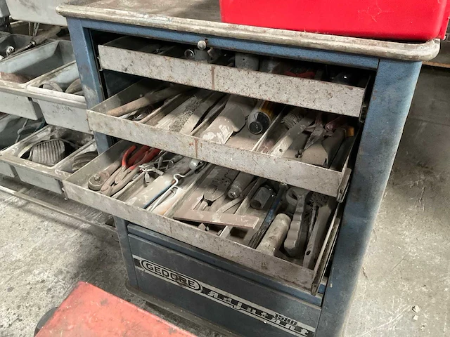 Gedore adjutant 1580 gereedschapswagen en divers - afbeelding 6 van  6