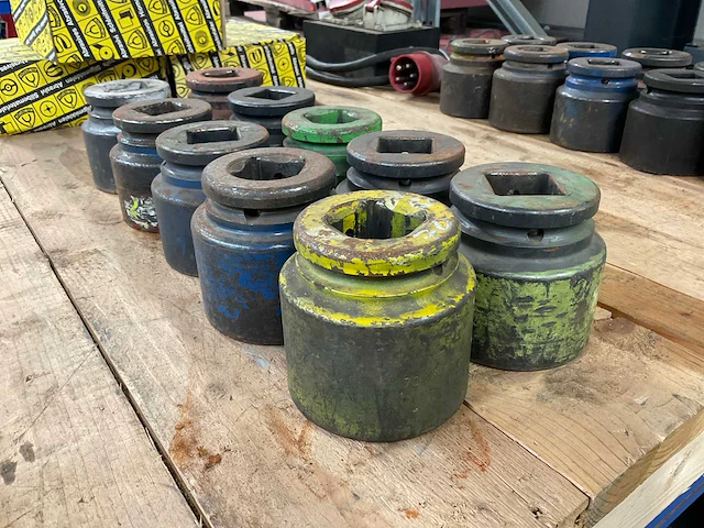 Gedore k37-70 slagmoerdopsleutel - afbeelding 2 van  3