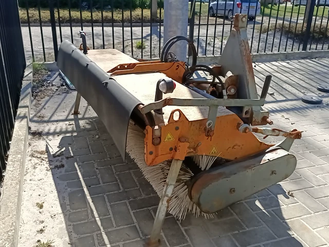 Gedragen borstelmachine, bema, kommunal 600 dual system 1850, 2012 - afbeelding 3 van  8