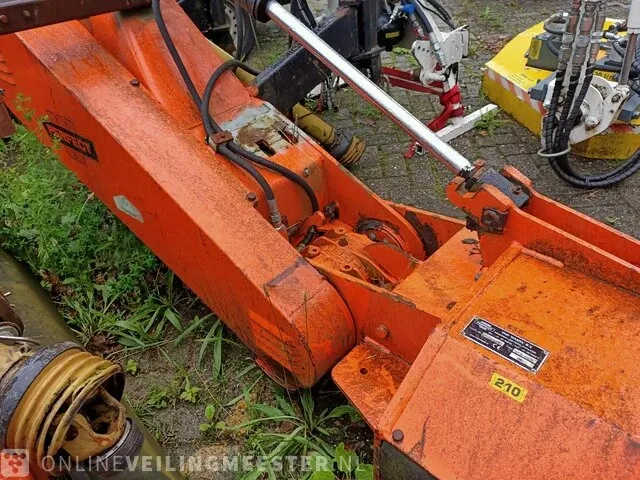 Gedragen klepelmaaier van wamel perfect, zf2-210, bouwjaar 2013 - afbeelding 11 van  11