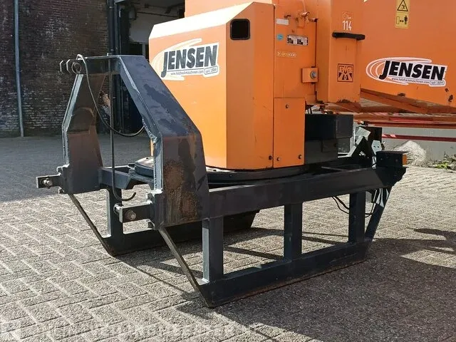 Gedragen versnipperaar jensen holzhackmaschinen, a328 z, bouwjaar 2008 - afbeelding 7 van  9