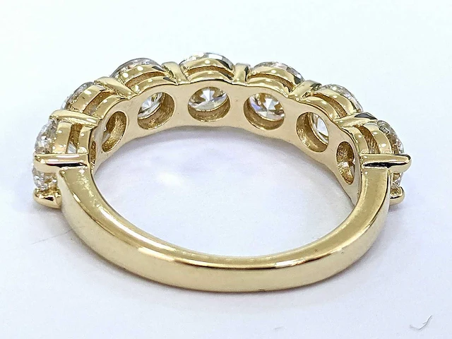 Geel gouden ring met 7 diamanten 3,01 crt. - afbeelding 2 van  8