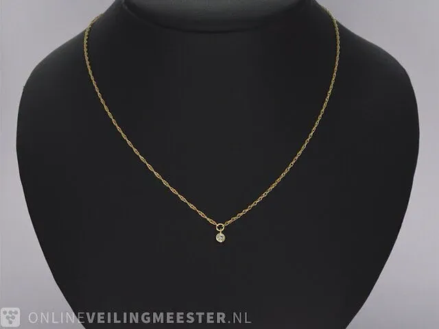 Geelgouden collier met diamant - afbeelding 2 van  7