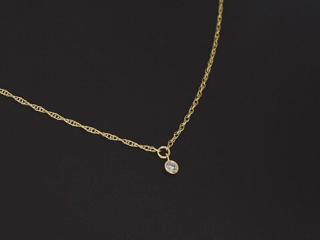 Geelgouden collier met diamant - afbeelding 1 van  8