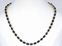 Geelgouden collier met diamanten en saffier - afbeelding 1 van  10