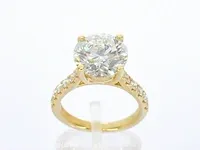 Geelgouden diamanten solitair ring met een grote diamant van 5.00 carat