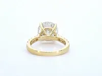 Geelgouden diamanten solitair ring met een grote diamant van 5.00 carat - afbeelding 8 van  9