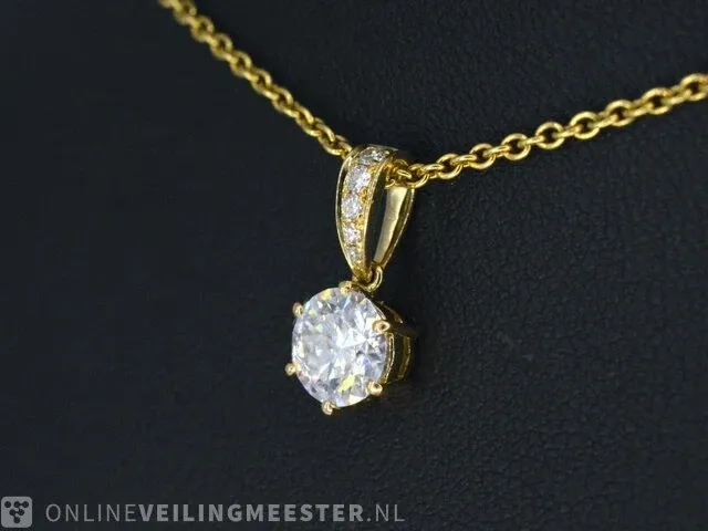Geelgouden solitair hanger met een diamant 1.00 carat - afbeelding 3 van  7