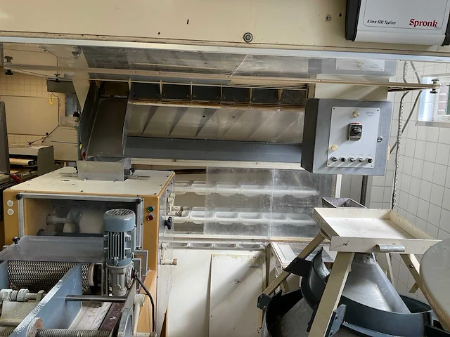 Gefra de ridder - bollen machine - bolletjes productielijn - afbeelding 2 van  11