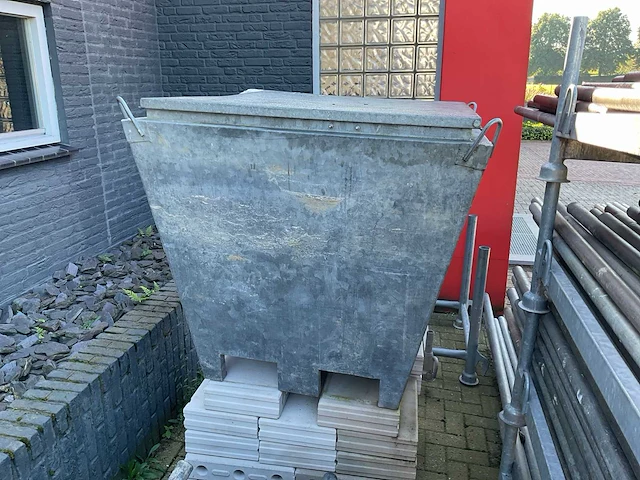 Gegalvaniseerde bouwwaterput - afbeelding 1 van  1