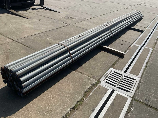 Gegalvaniseerde buis (290 mtr) - afbeelding 5 van  10