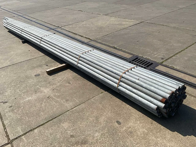 Gegalvaniseerde buis (306 mtr) - afbeelding 5 van  10