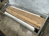 Gegalvaniseerde hijsbak met led lichtarmaturen - afbeelding 1 van  6