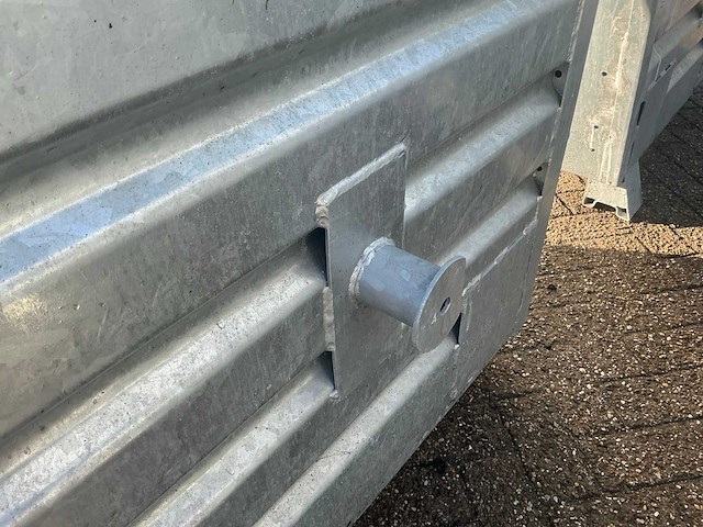 Gegalvaniseerde stapelbare kantelbak (5x) met traverse - afbeelding 11 van  14