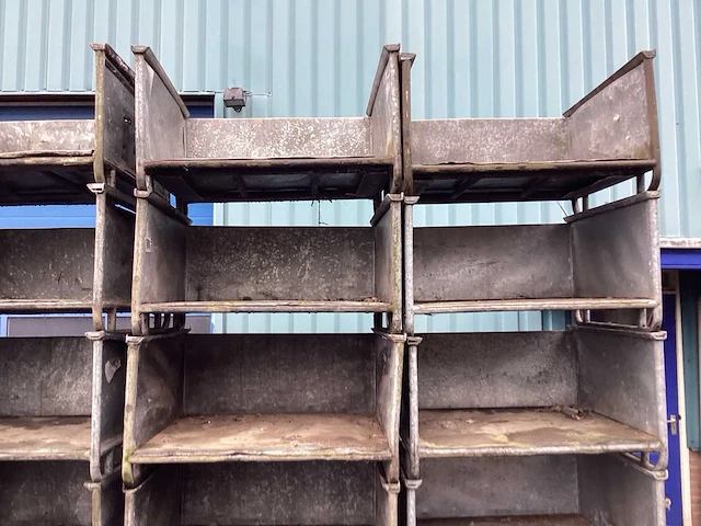 Gegalvaniseerde stapelbare kratten - 1200x1000x650 mm - stacking crates (100x) - afbeelding 2 van  4