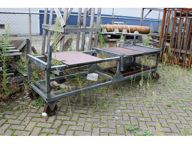 Gegalvaniseerde transportbok afm. 300 x 87 x 80 cm - afbeelding 1 van  2