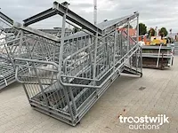 Gegalvaniseerde trap - afbeelding 2 van  6