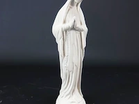 Geglazuurde madonna - afbeelding 1 van  3