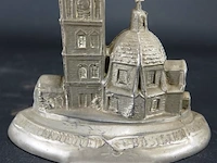 Gegoten basiliek - afbeelding 1 van  5