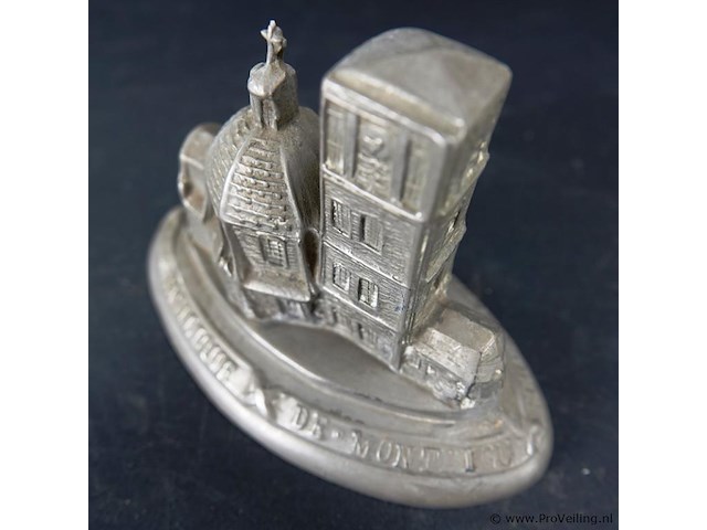 Gegoten basiliek - afbeelding 4 van  5