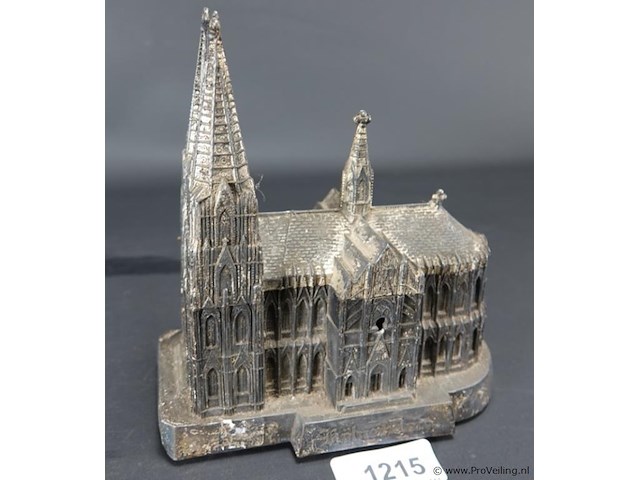 Gegoten kolnerdom als kist - afbeelding 1 van  5