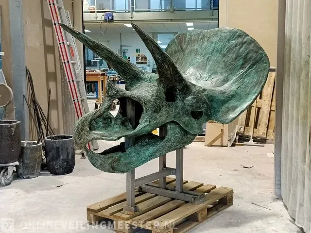 Gegoten replica bronzen beeld, triceratops - afbeelding 1 van  11