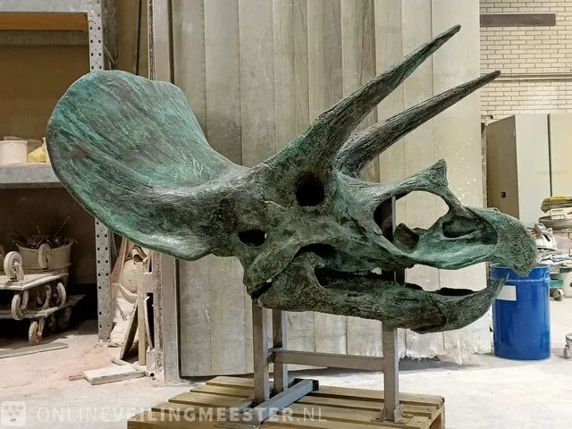 Gegoten replica bronzen beeld, triceratops - afbeelding 6 van  11
