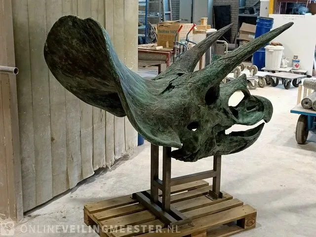 Gegoten replica bronzen beeld, triceratops - afbeelding 7 van  11