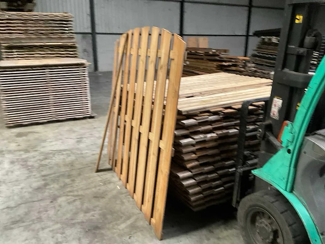 Geïmpregneerd vuren tuinscherm toog 180x180 cm (26x) - afbeelding 5 van  6