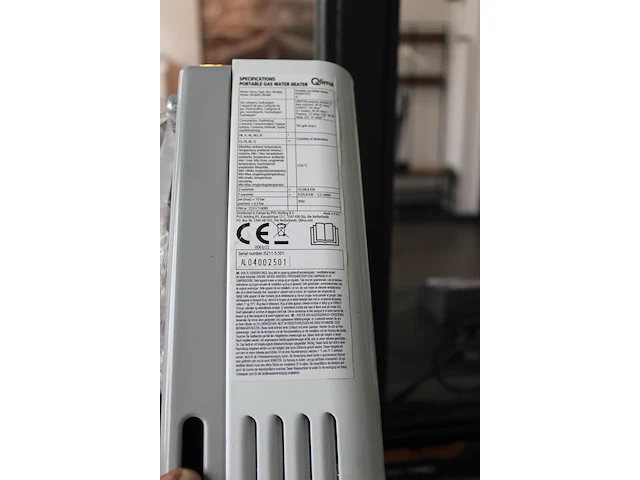 Geiser qlima portable gas water heater 1010. - afbeelding 2 van  2